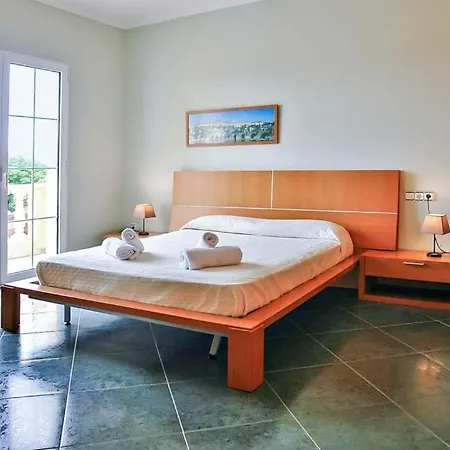 Cala'n Blanes Sleeps 6 With Pool Air Con And Wifi Villa Cala'N Blanes (Menorca)